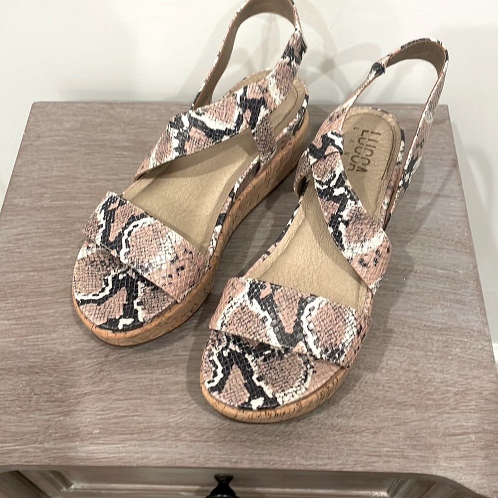 New never worn snake skin wedges